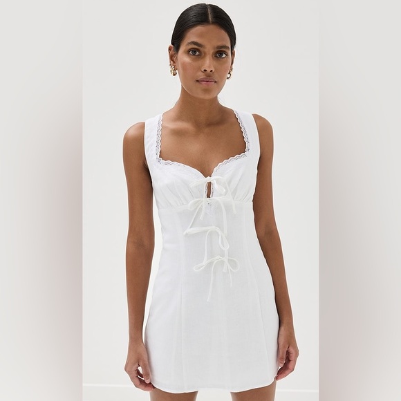 Reformation Dresses & Skirts - Reformation Reia White Linen Bow Mini Dress Lace Trim Women’s Size 6